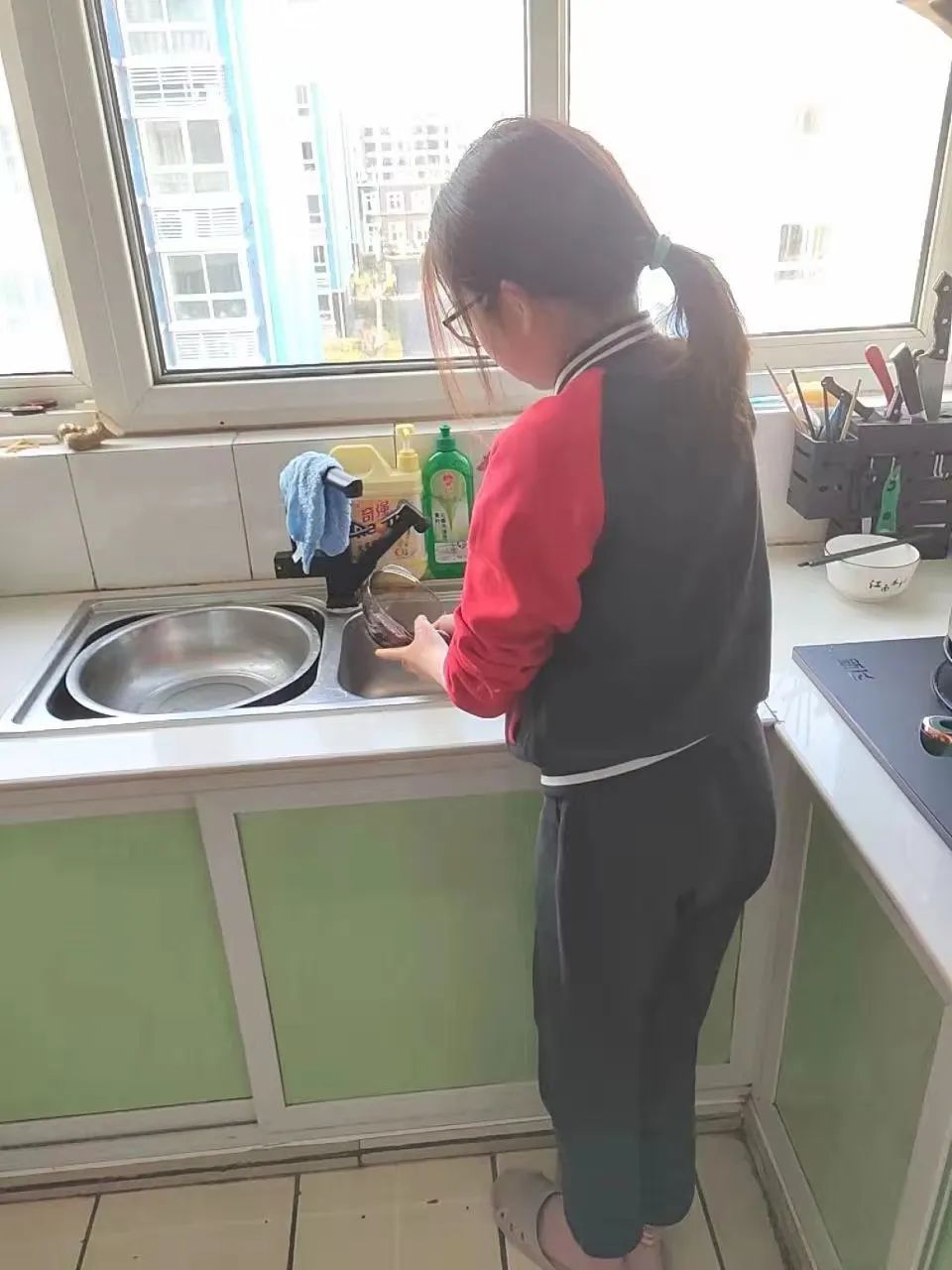 生活技能缝衣服做饭_做饭穿的衣服叫啥_做饭的衣服怎么洗干净